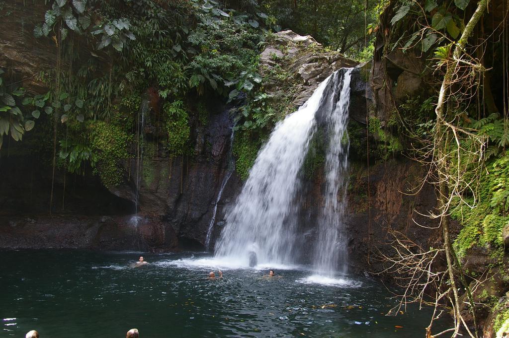 Kaz Creole Aventure Tropicale Insolite, Fibre, Jardin Et Jacuzzi Prives Saint-Francois (Grande-Terre) Exterior foto